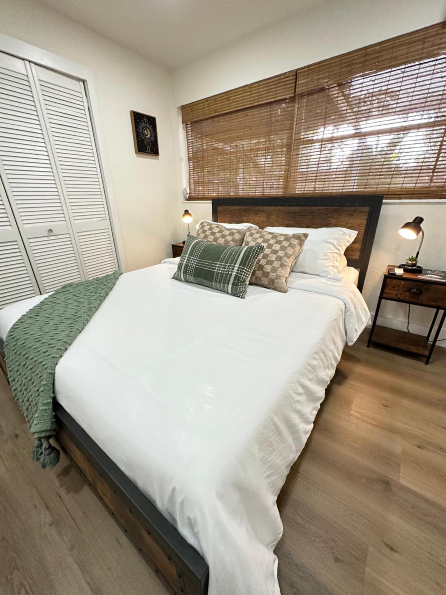 Peaceful Studio Clearwater Beach Buitenkant foto