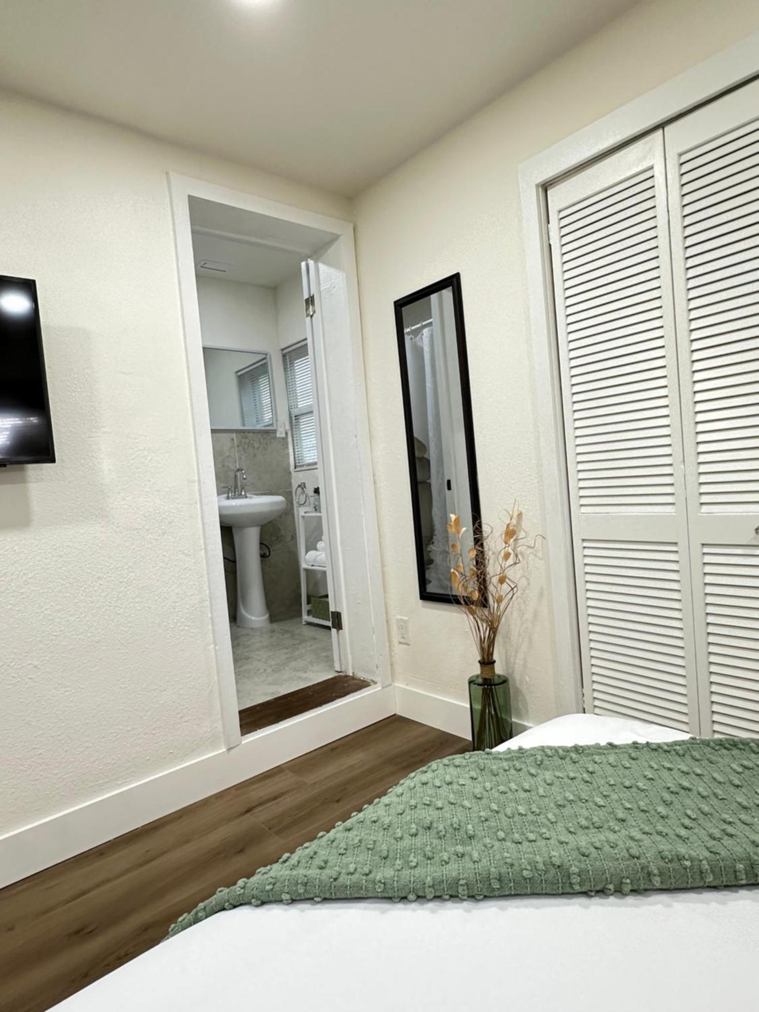 Peaceful Studio Clearwater Beach Buitenkant foto